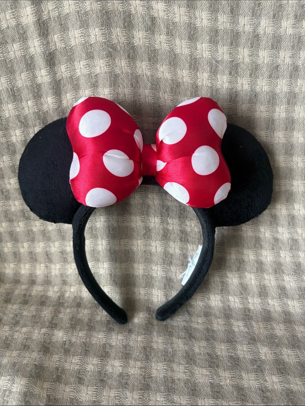 DISNEY PARKS MINNIE MOUSE EARS HEADBAND